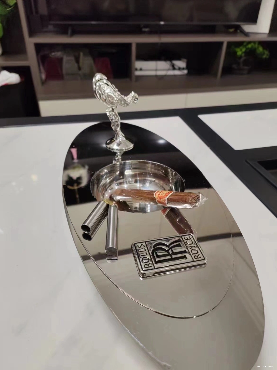 ASHTRAY ROLLS ROYCE CIGAR 0825